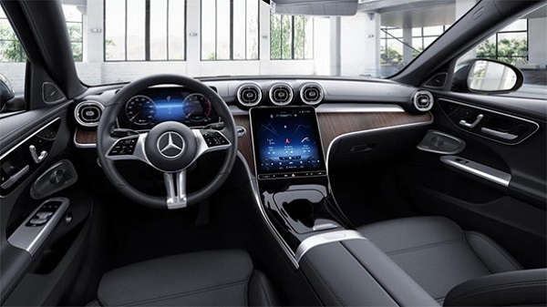 Mercedes-Benz C200 Avantgarde Plus: Dòng xe sedan được yêu thích